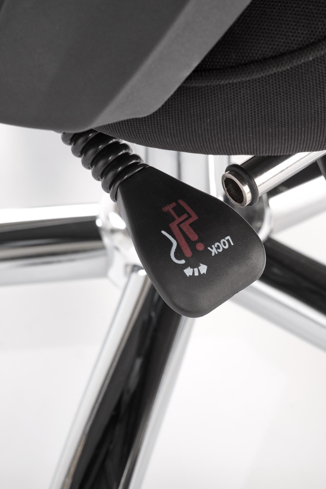 FREEMAN kancelárska stolička