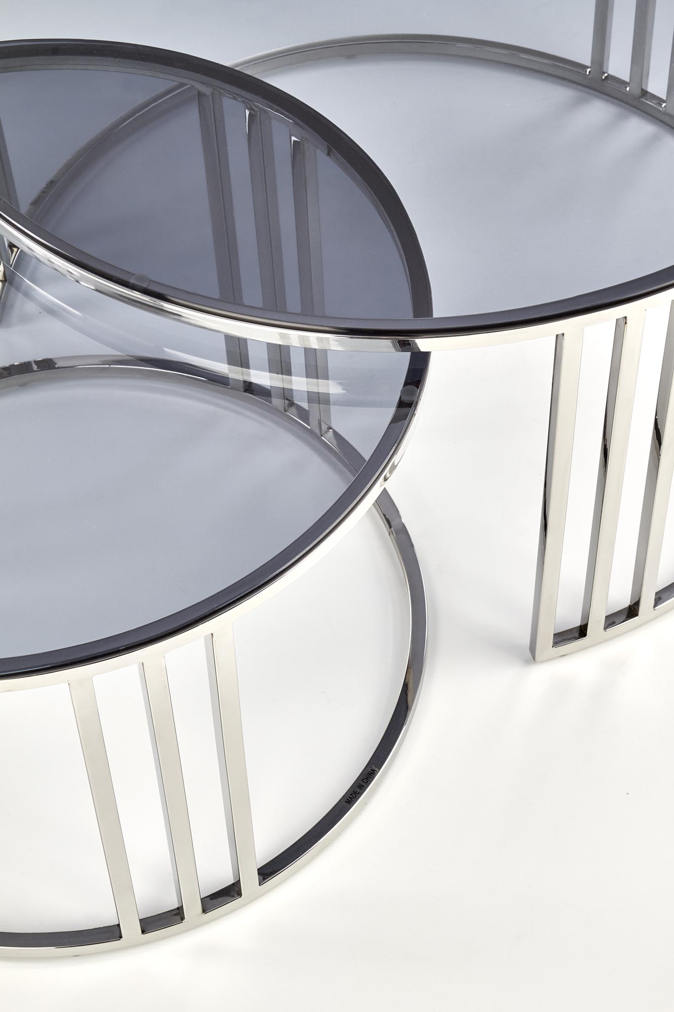 MERCURY zostava dvoch konferenčných stolíkov, konštrukcia - strieborná, sklo - dymové