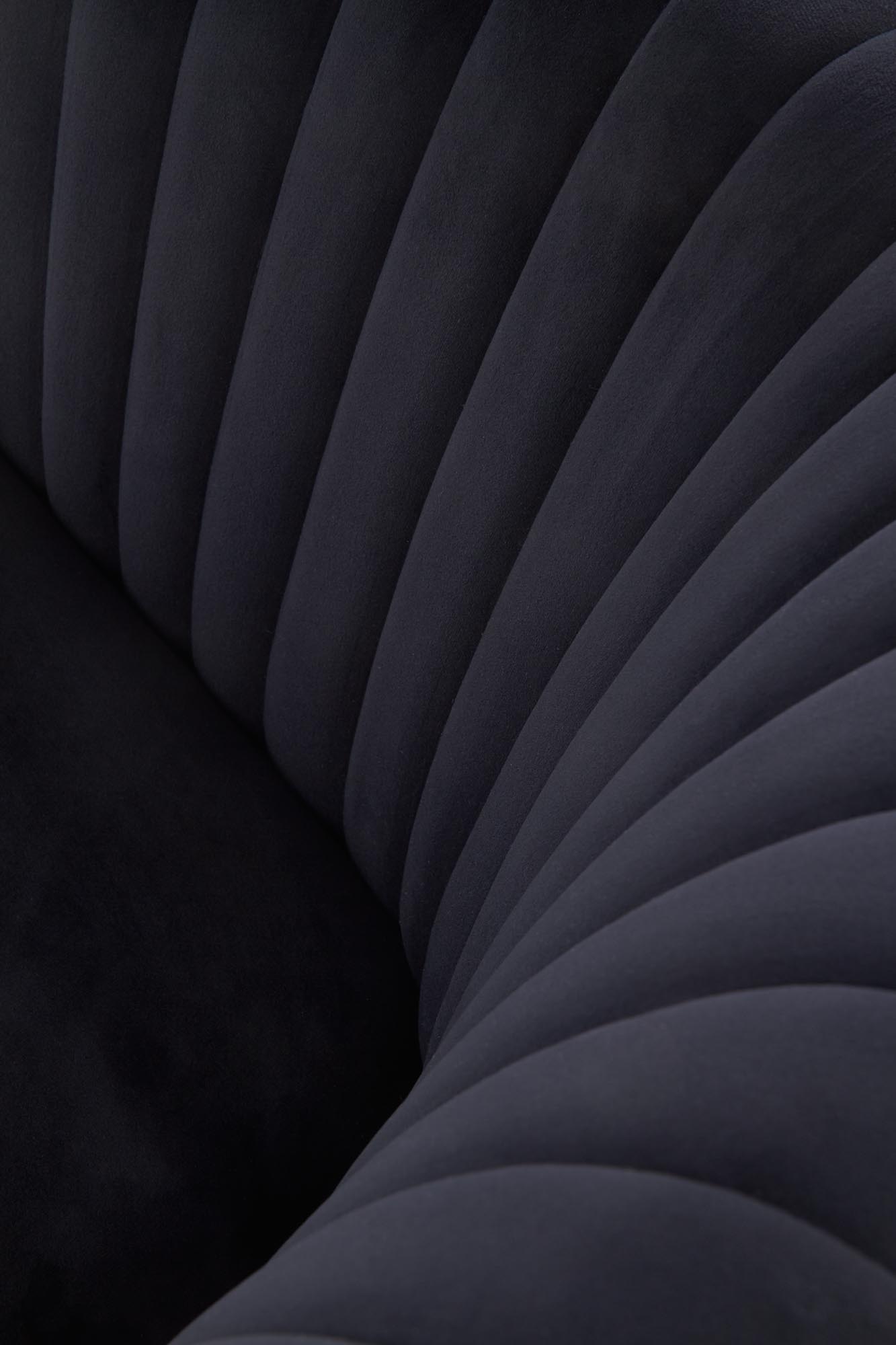 CROWN relaxačné kreslo čierna / zlatá