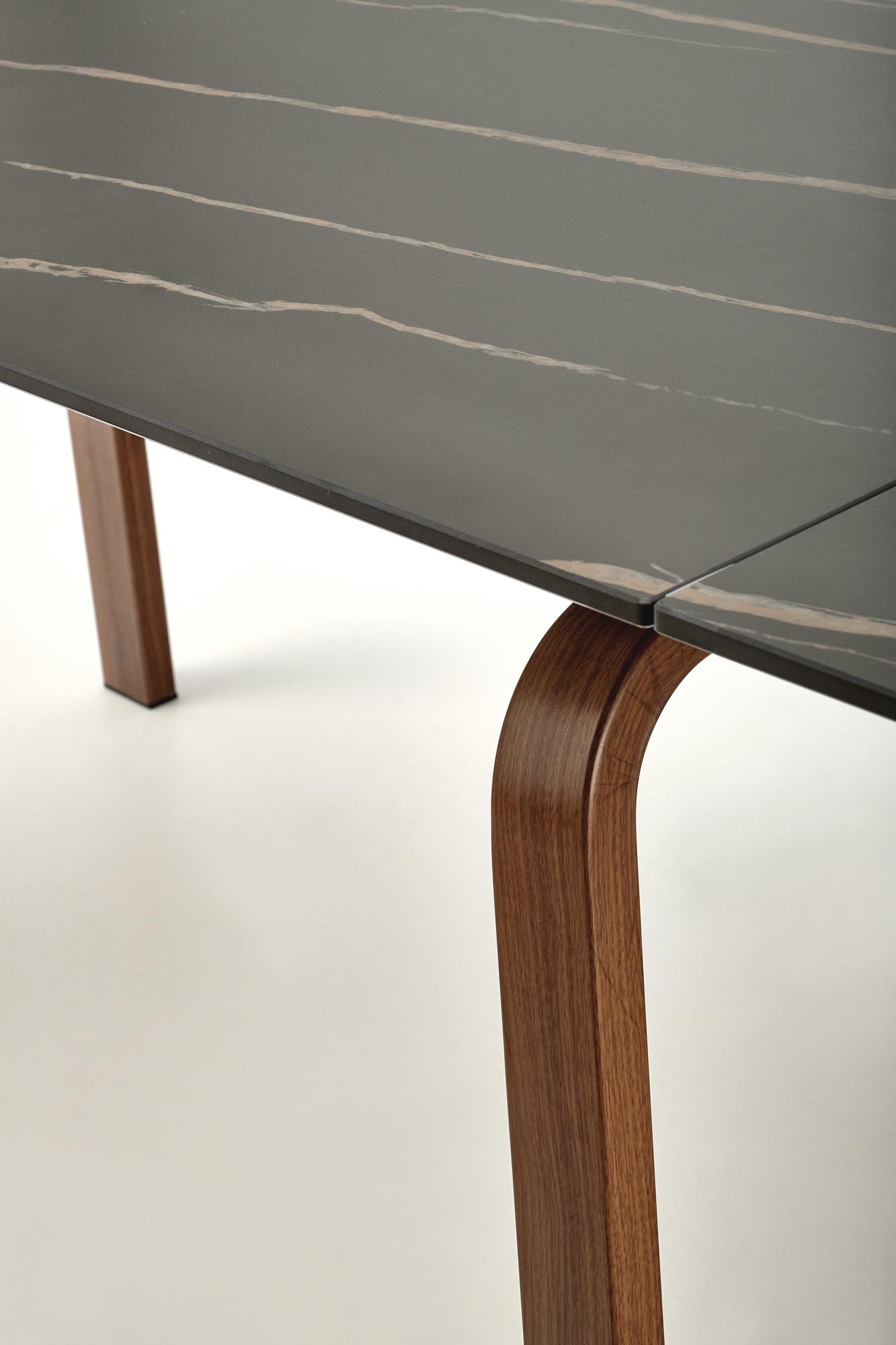 LOZANO rozkladací stôl, čierny mramor/orechový