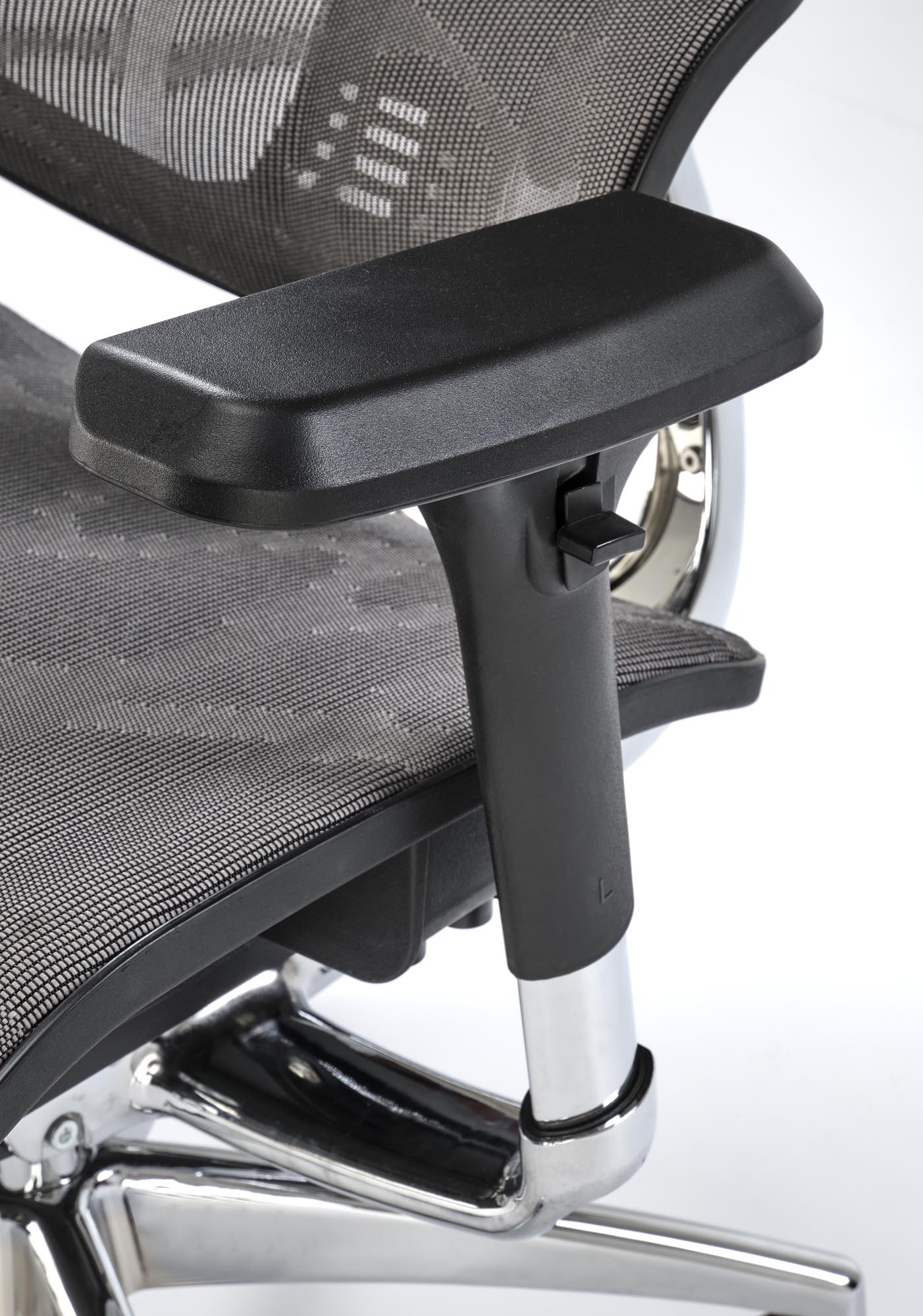 ETHAN kancelárske kreslo otočné s mechanizmom,hliník/sieťovina šedá