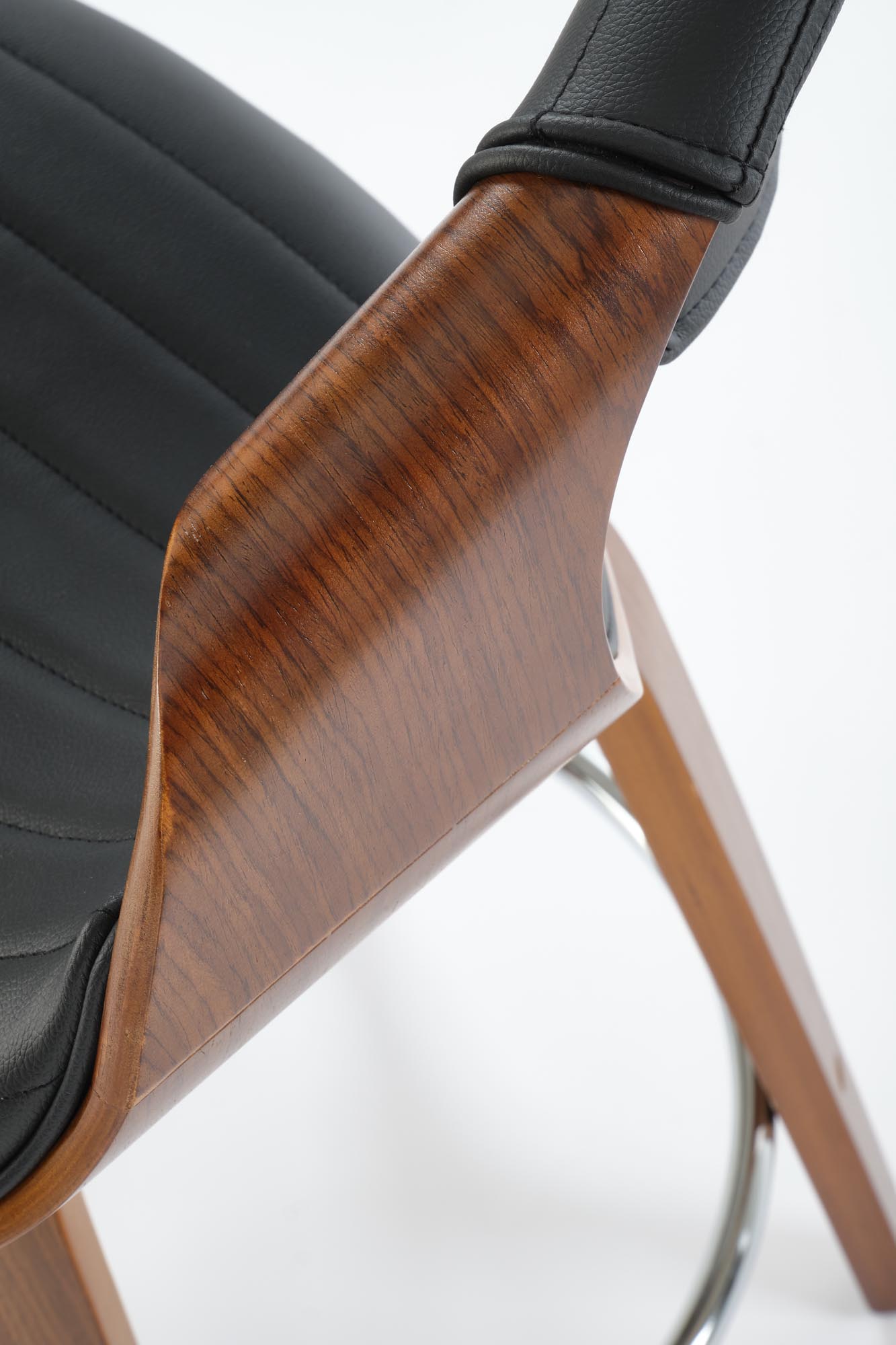 HOKER H123 barová stolička, ekokoža/drevo, čierna/orechová