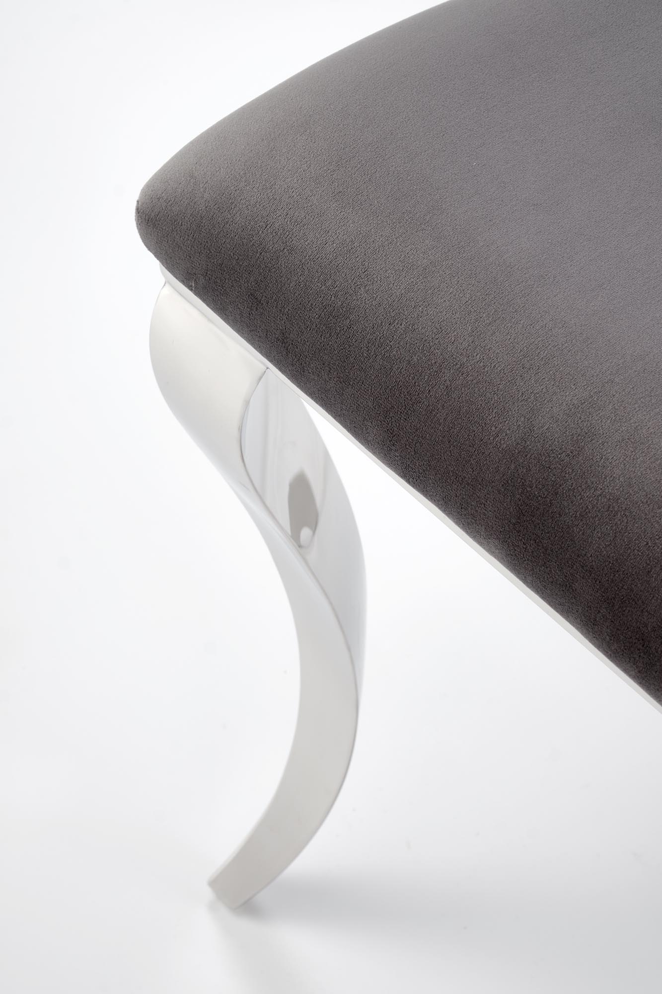 K555 jedálenská stolička, látka BLUVEL#14 sivá/ strieborná