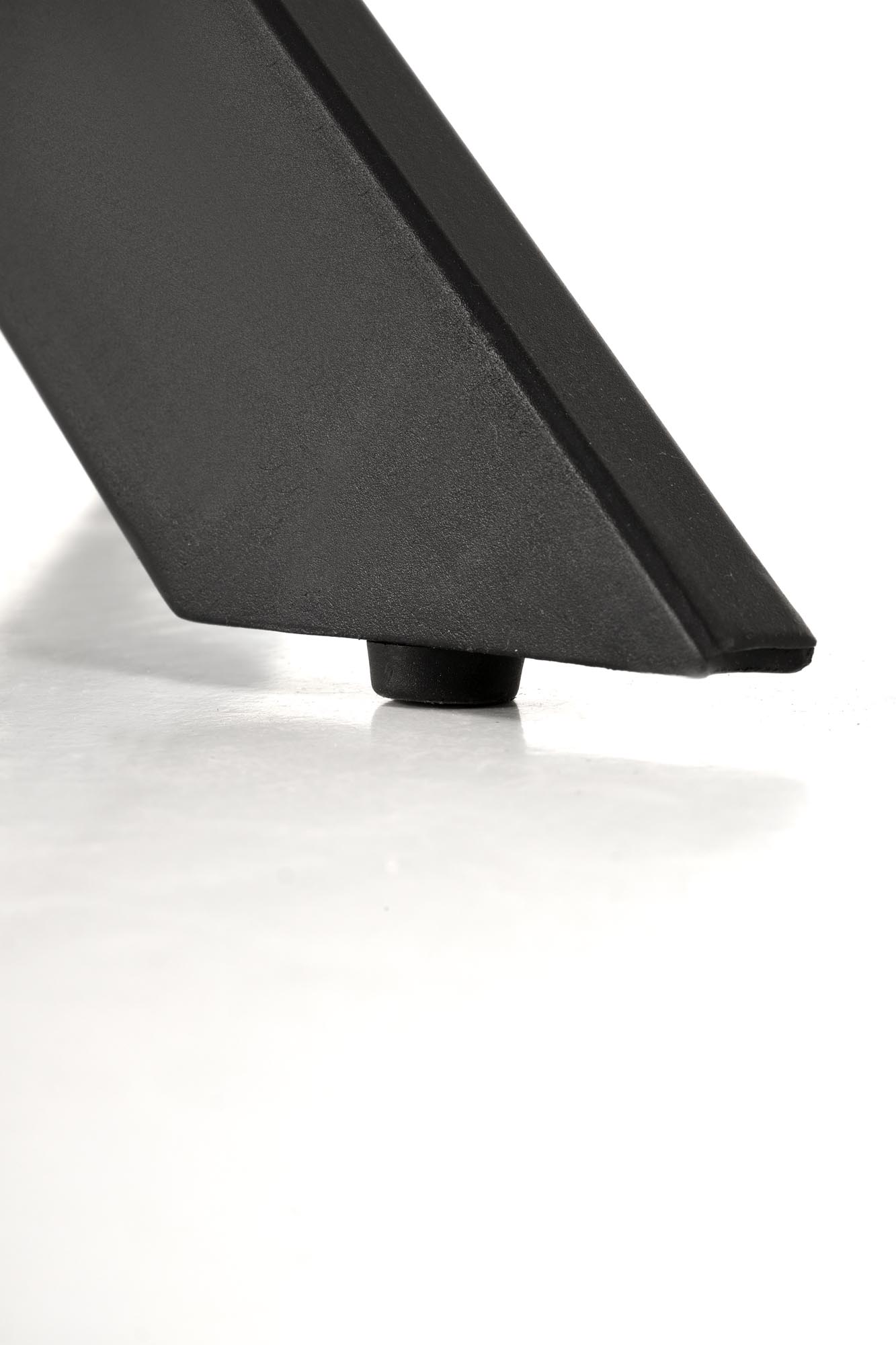 EDGAR 2 stôl jedálenský okrúhly, mramor biely/ nohy čierne