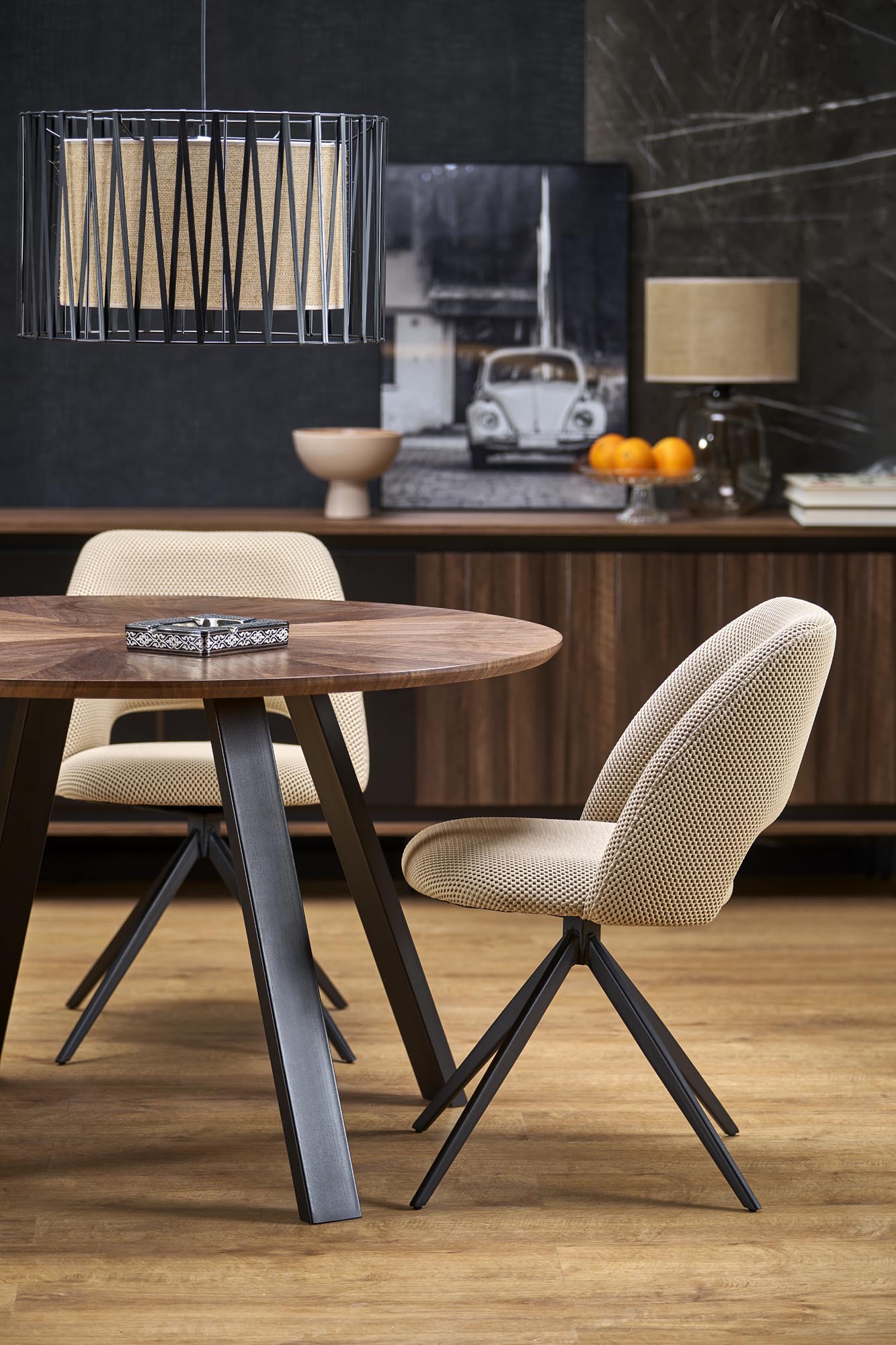 DANILO jedál.stôl okrúhly 120/74/65cm, pr.dýha/oceľ, orech/čierna