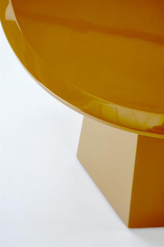 LOCA konferenčný stolík, horčicový